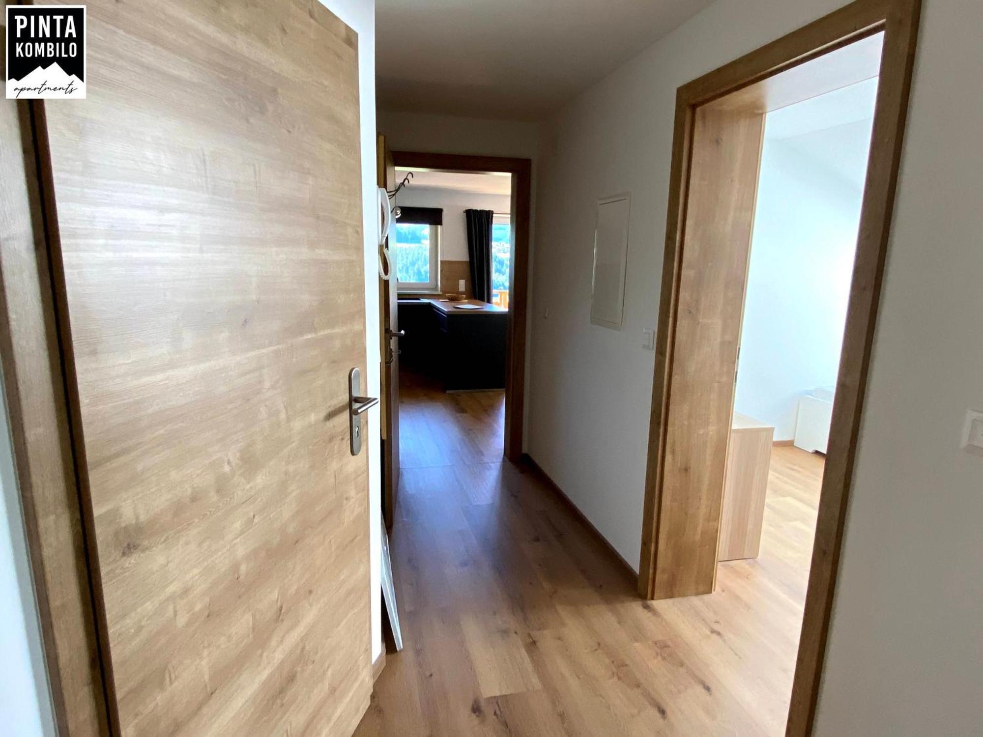 Pinta Kombilo Apartments Grobming Zimmer foto